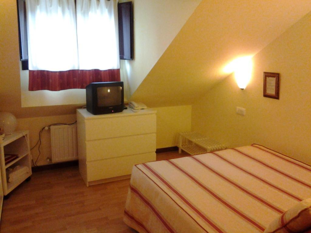 Hotel Foronda Pando  Room photo
